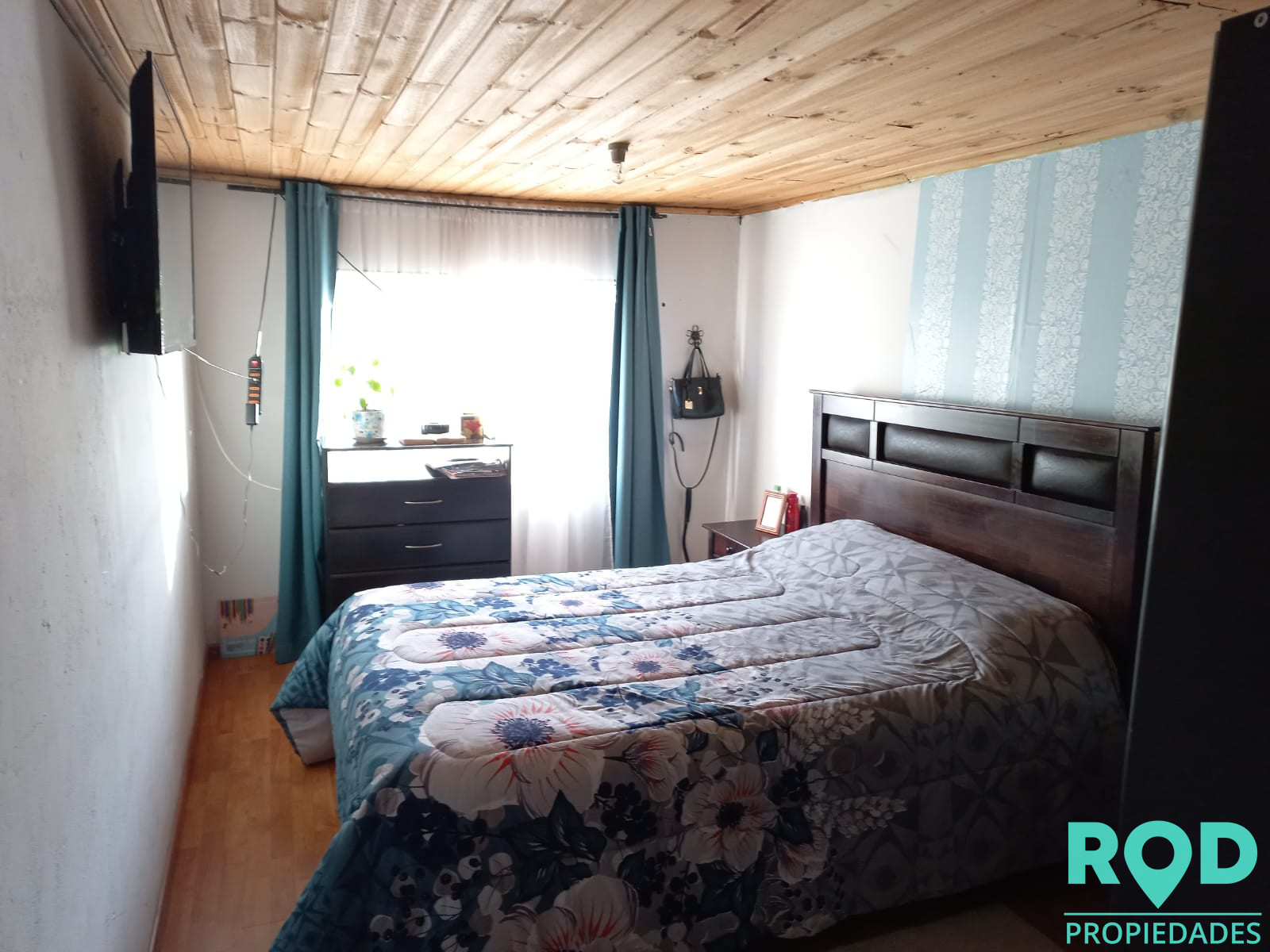 En Venta casa en Villa Jardín del Este